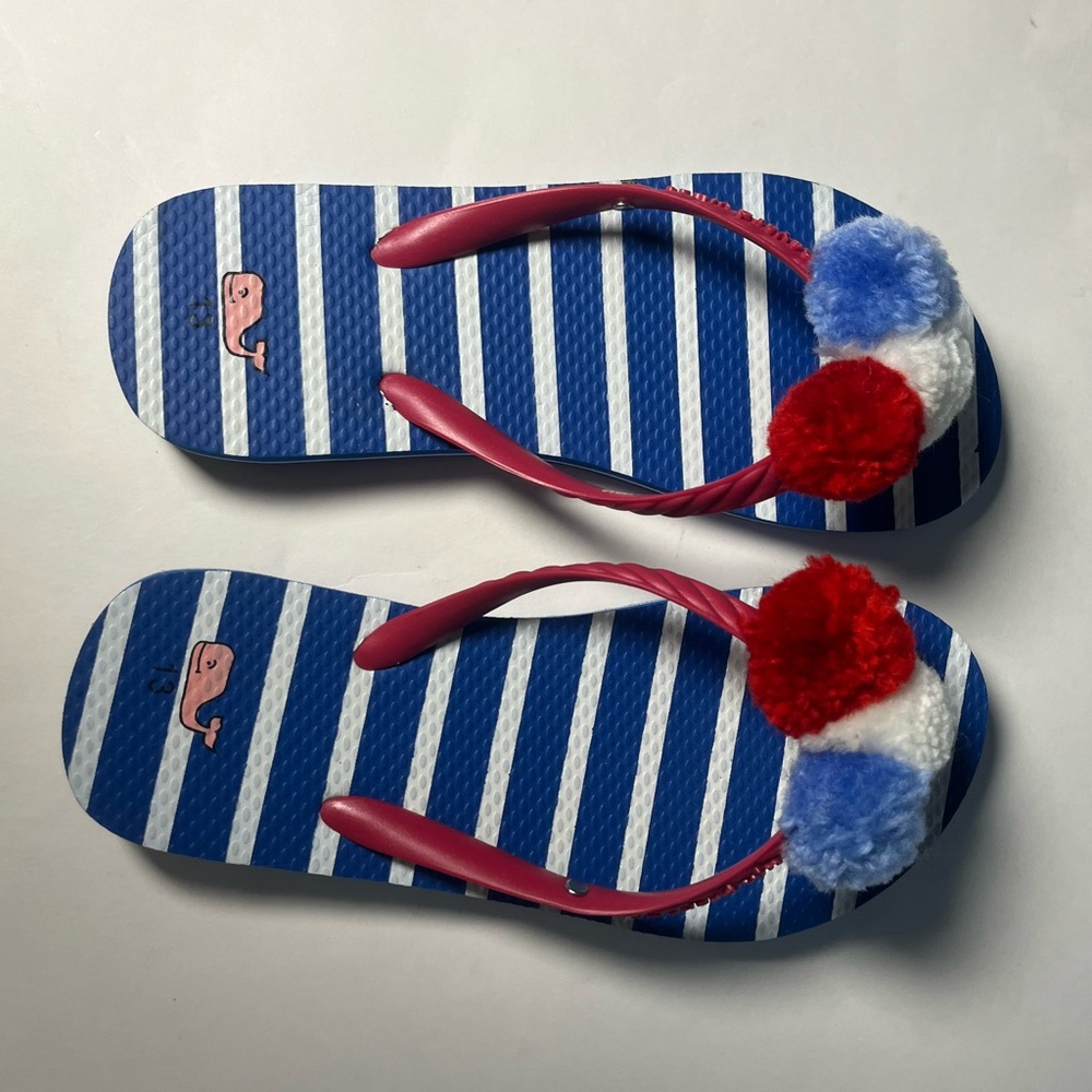 NWOT girls vineyard vines flip flops with Pom poms. Girls size 13. - Picture 2 of 9